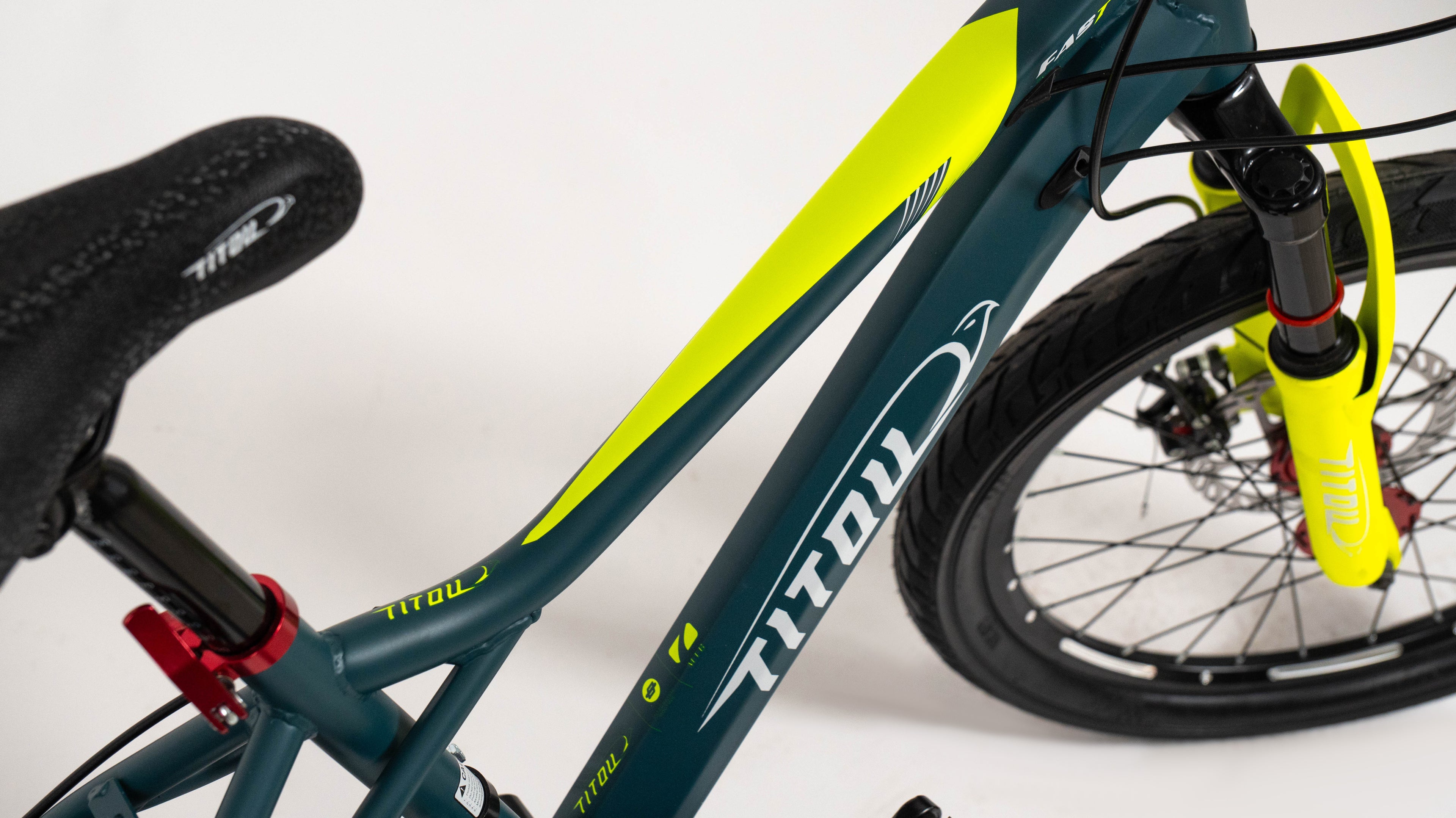Vélo Titou Kids 20" Fast – VTT Enfant à Vitesses avec Freins à Disque